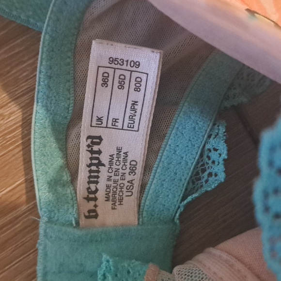 PARAMOUR FELINA B TEMPT'D huge lot of 5 bras n 5 panties 36D. 10 peice lot! - Picture 4 of 7